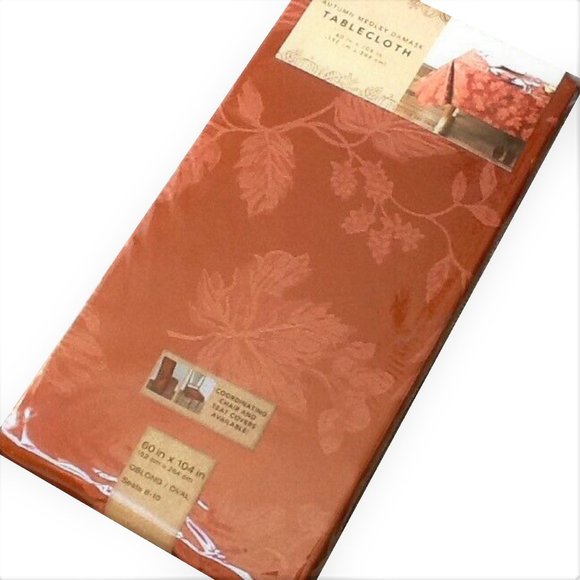 2 SPICE-color Autumn Medley Damask 60x104 inch Tablecloths (each seats 8 to 10) - Picture 6 of 12